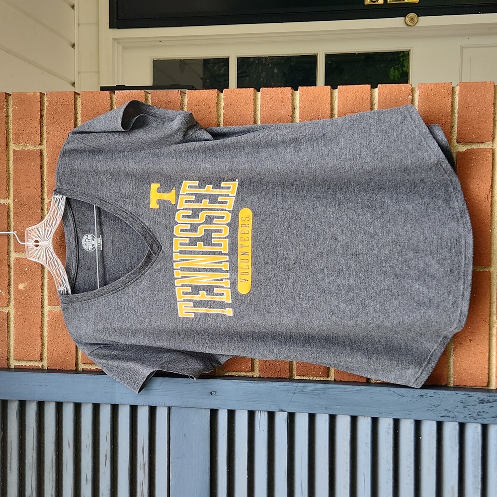 Rivalry Threads Tennessee Volunteer’s Short sleeve Tee